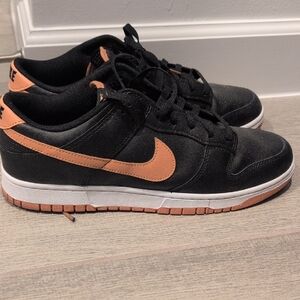Nike Black and Peach Sneakers